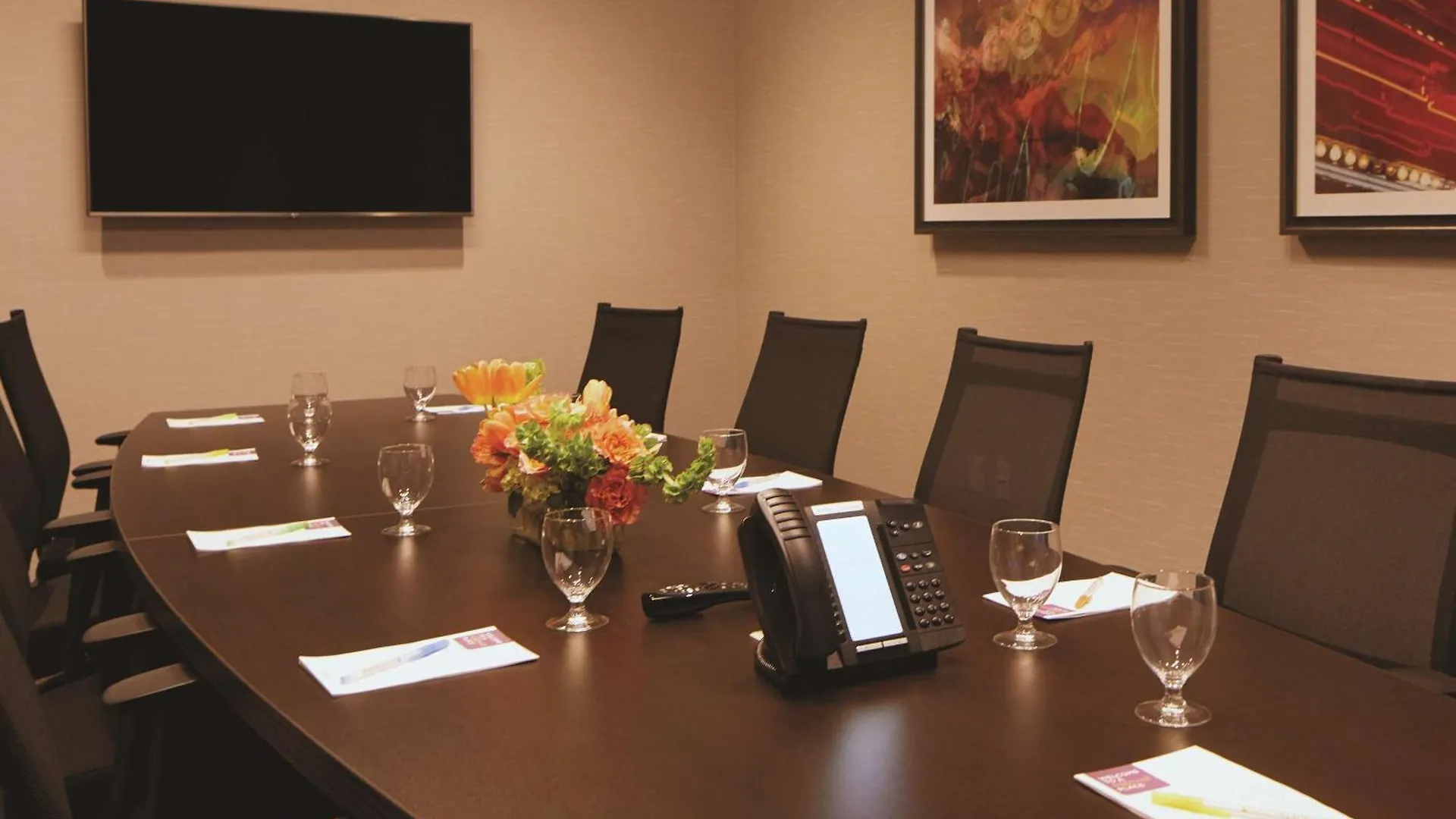 Hyatt Place Las Vegas At Silverton Village Hotel